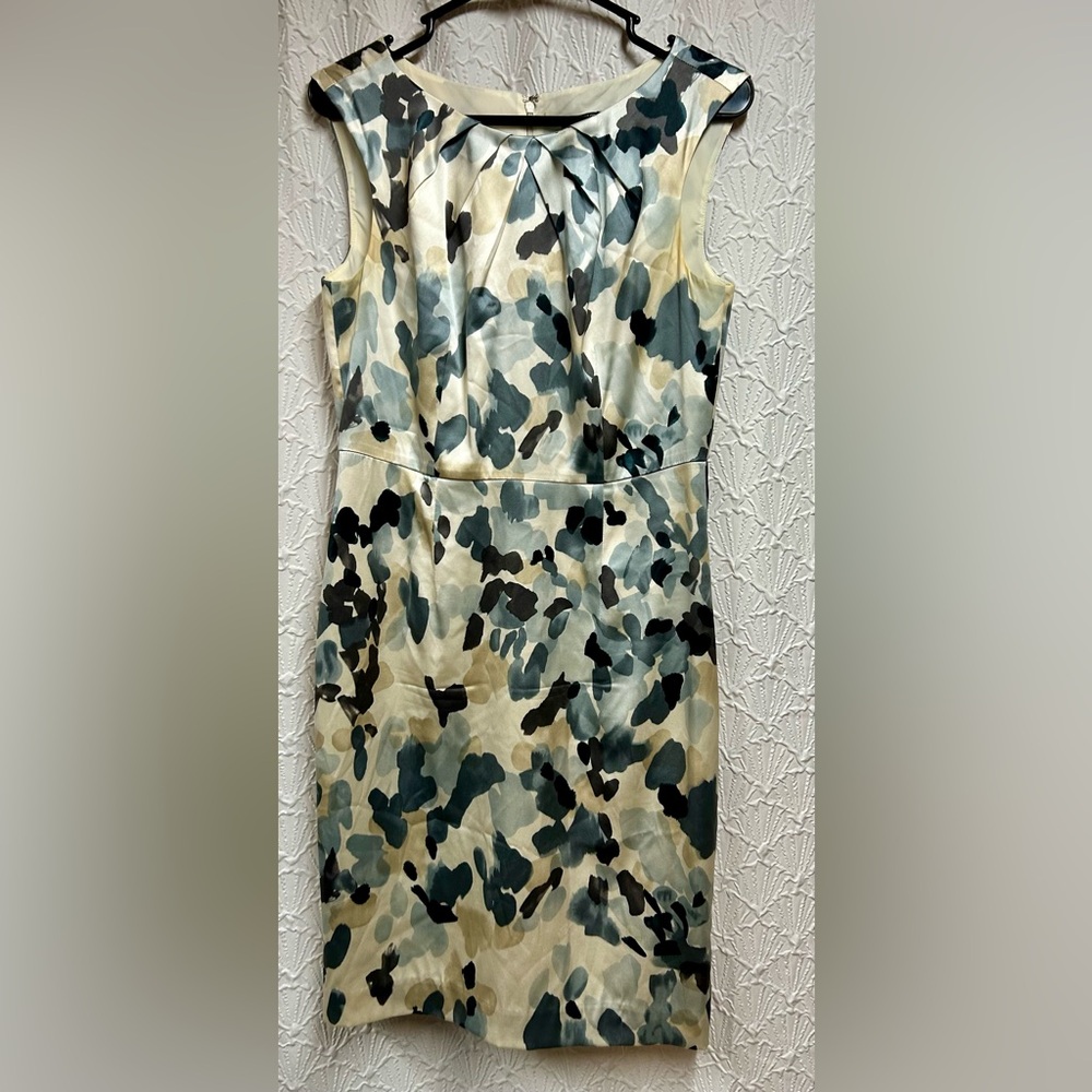 Ann Taylor Size 6 Watercolor Silk Dress